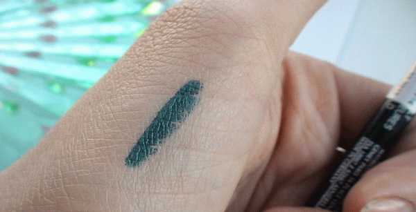 Maybelline Master Drama Khol Liner в оттенке Vert Couture/Couture Green фото