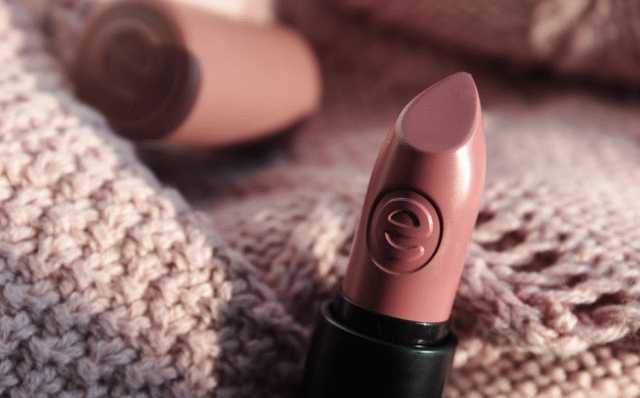 Essence longlasting lipstick nude в
