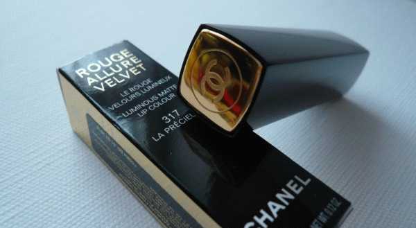Chanel Rouge Allure Velvet Luminous