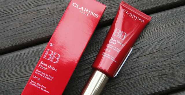Clarins BB Skin Detox Fluid SPF 25  фото