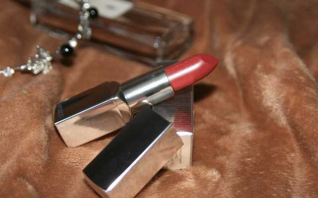 Artdeco High Perfomance Lipstick  фото