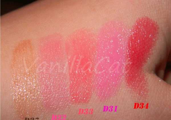Flormar снова создал восторг - Flormar Delux Shine Stylo Lipstick в оттенках D31, D32, D33, D34, D37. Встречайте фото