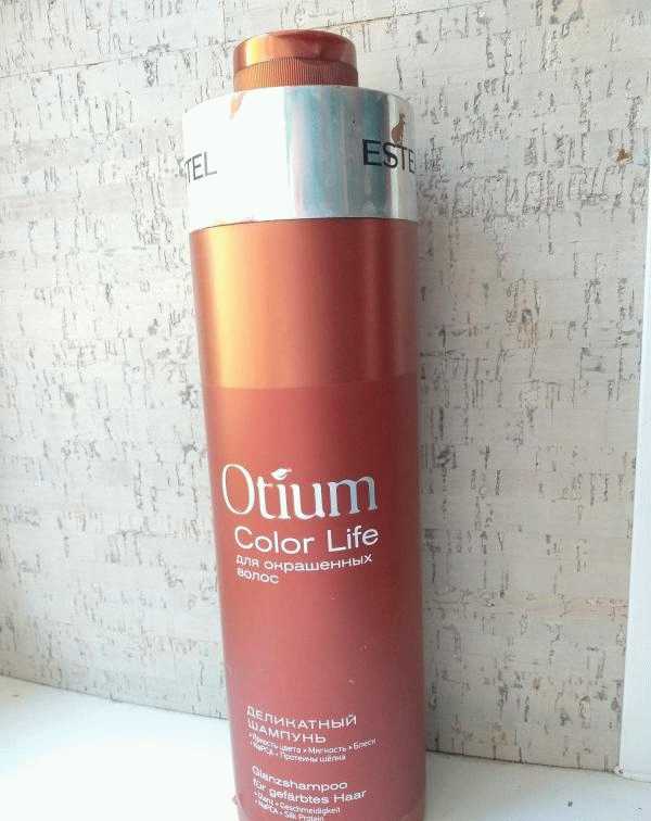 Деликатный шампунь для окрашенных волос Estel Otium Color life фото