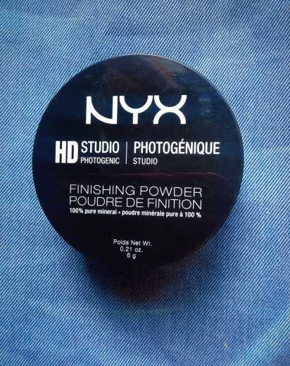 NYX HD Studio Finishing Powder          