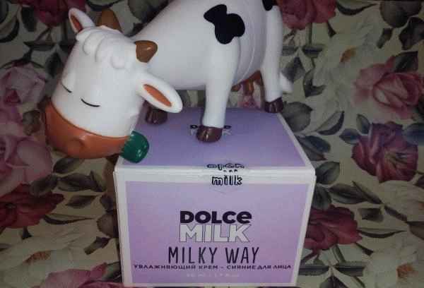 Увлажняющий крем-сияние для лица Dolce milk Milky way фото