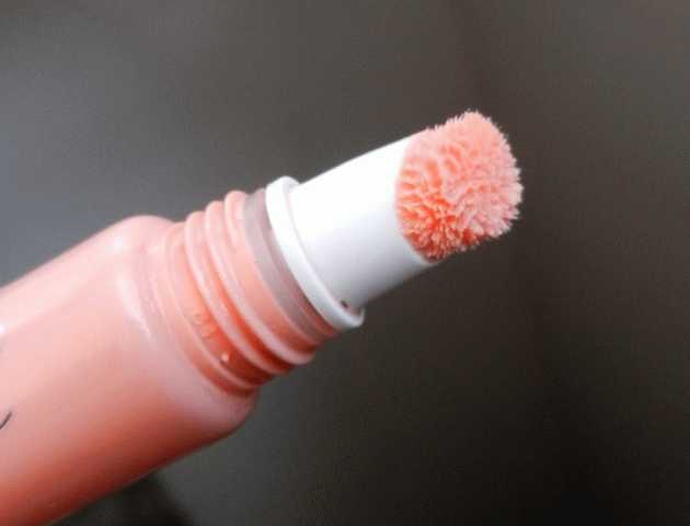 Красота и уход - Catrice Beautifying Lip Smoother 020 Apricot Cream фото