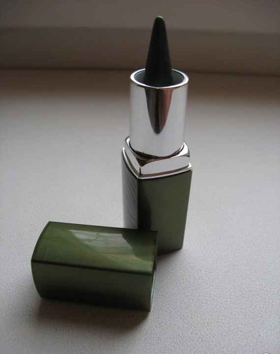 Ультрамягкие тени-карандаш для век Oriflame Сафари фото