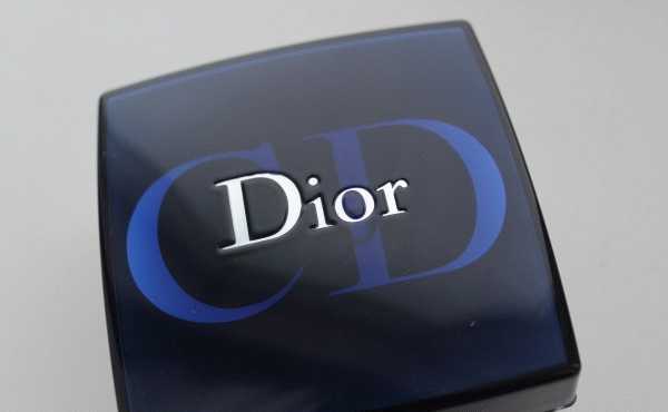 Dior Diorskin Poudre Libre Matte And Luminous Hydrating Loose Powder  фото