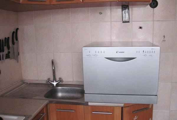 Посудомоечная машина Candy CDCF 6S фото