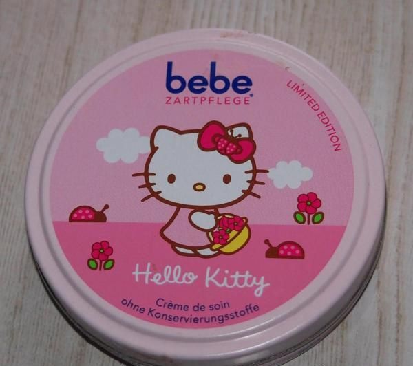 Детский крем Bebe Zartpflege Hello Kitty фото