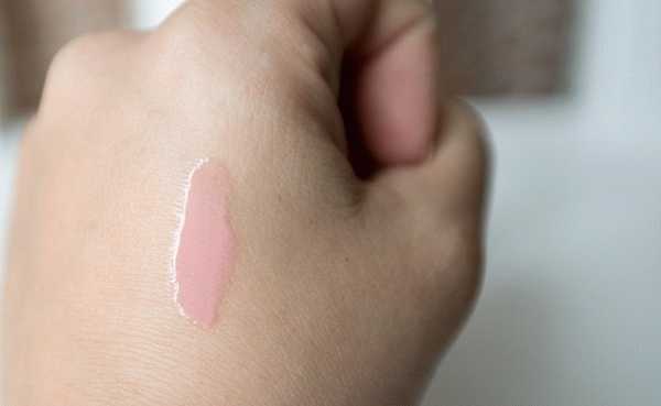 Блеск для губ Sleek Lip Gloss High Shine в оттенке A Touch of Pink фото