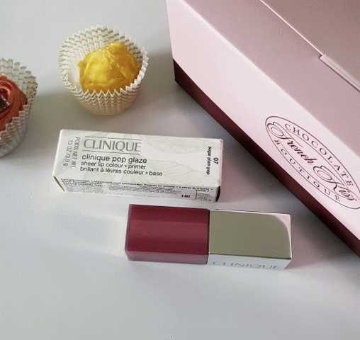 Clinique Pop Glaze Sheer Lip Colour + Primer  фото