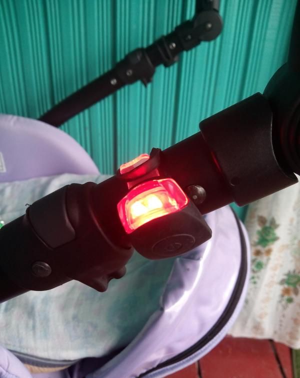 Светодиодная подсветка для колясок Adamex фото