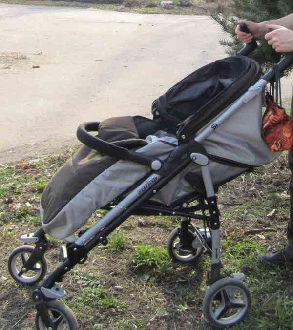 Прогулочная детская коляска-трость Peg-Perego Si фото