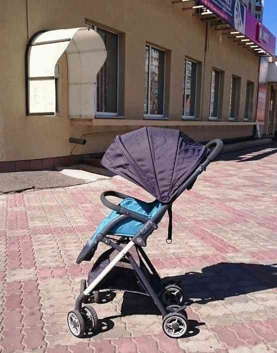 Прогулочная коляска Happy Baby Mia фото