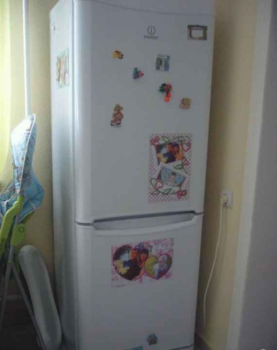 Холодильник Indesit B160 фото