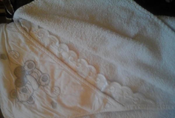 Полотенце и рукавичка для купания Funna baby фото