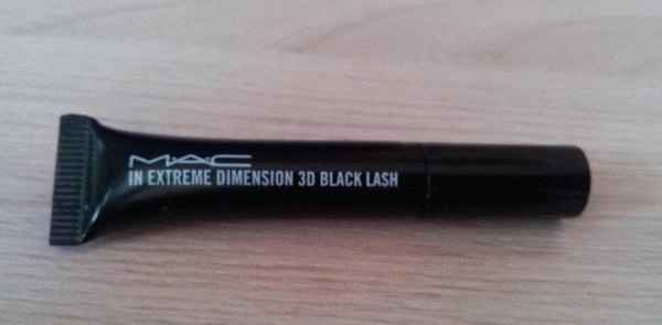 Тушь для ресниц MAC Extreme Dimension 3D Black Lash Mascara фото