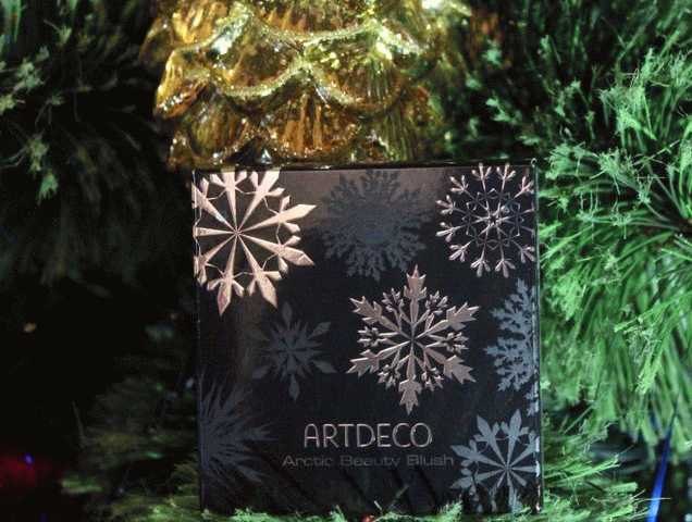 Artdeco Arctic Beauty Blush - Дизайнерские трёхцветные румяна с блеском фото