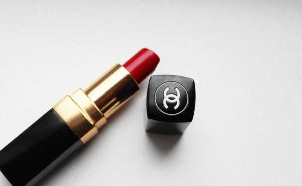 Chanel Rouge Coco Hydrating Creme Lip Colour  фото