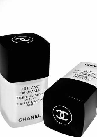 Chanel Le Blanc De Chanel Sheer