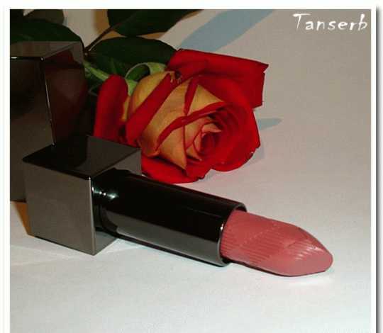 Помада Burberry Soft Satin Lipstick “Antique Rose” №11 фото