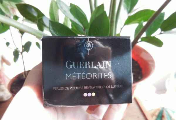 Пудра в шариках Guerlain Meteorites Perles фото