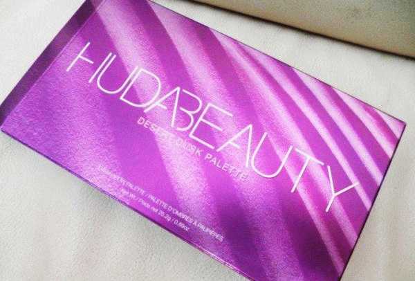 Палетка теней для век Huda Beauty Desert Dusk Eyeshadow Palette фото