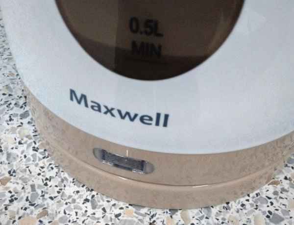 Электрический чайник Maxwell MW-1014 BN фото