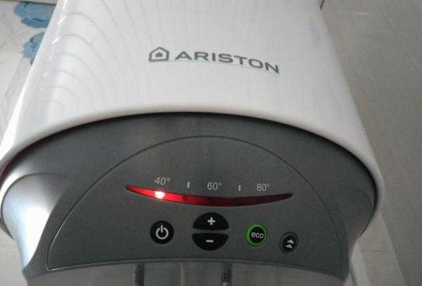 Водонагреватель Ariston ABS Pro Eco 30 V Slim фото