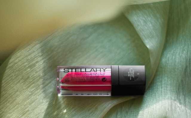 Погоня за успехом бренда Stellary и их новинка Matte lipstick №03 Дивный поцелуй фото
