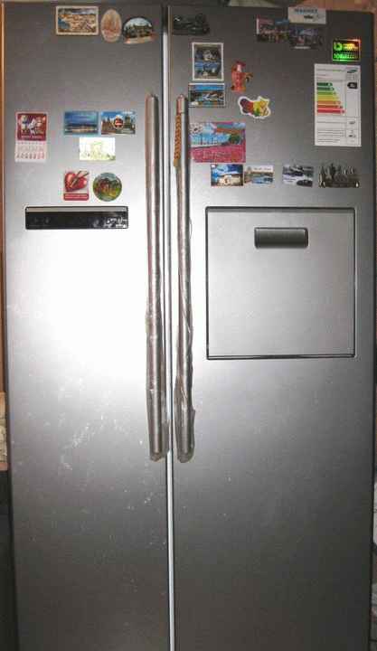Холодильник Samsung RSA1VHMG фото