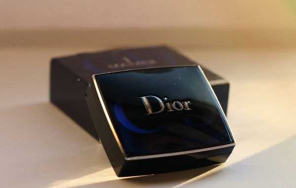 Dior 1 Couleur Ultra-Smooth High Impact Eyeshadow  фото