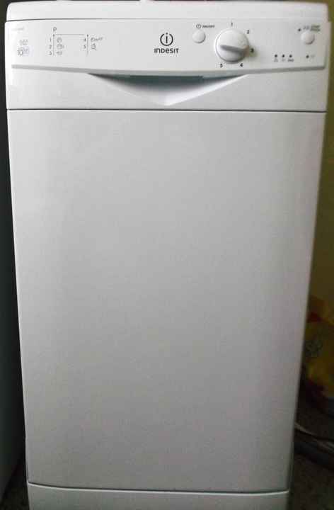 Посудомоечная машина Indesit DSG 0517 фото