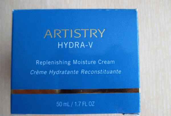 Обогащающий увлажняющий крем для кожи лица Artistry Hydra-V фото
