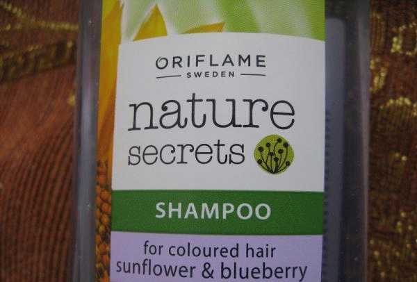 Шампунь Oriflame Nature Secrets Черника и подсолнечник для окрашенных волос фото