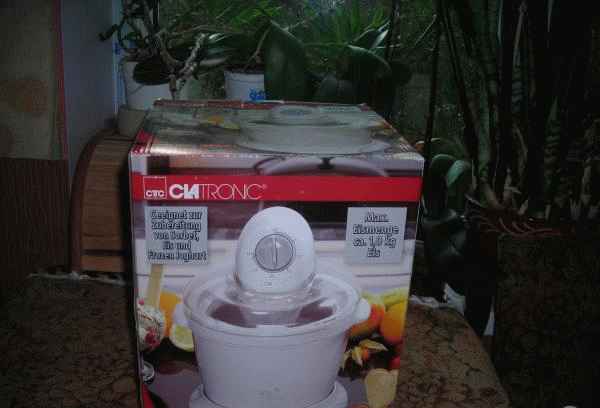 Мороженица Clatronic ICM 3225 фото