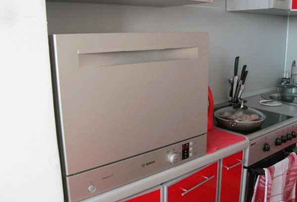 Компактная посудомоечная машина Bosch SKS 60E18RU фото