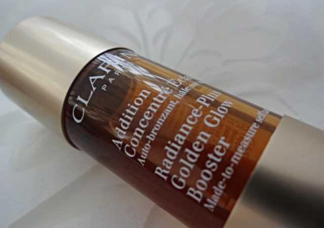 Clarins Radiance-Plus Golden Glow Booster  фото