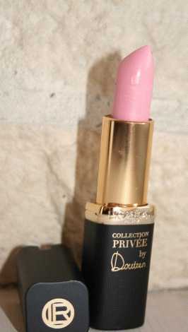 Капризная блондинка. L&#039;oreal Color Riche Collection Privee lipstick, Doutzen&#039;s nude фото