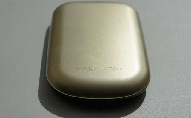 Max Faxtor Facefinity Compact Foundation SPF 15  фото
