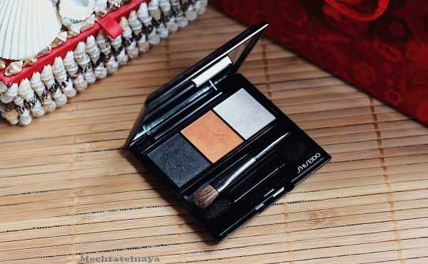 Shiseido Luminizing Satin Eye Color Trio  фото
