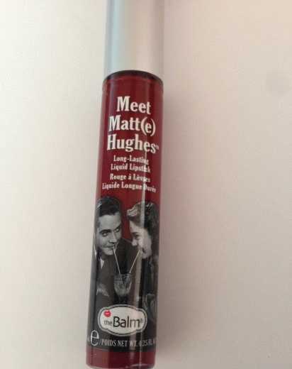Новая матовая помада theBalm Meet Matt(e) Hughes long-lasting liquid lipstick в оттенке Adoring фото