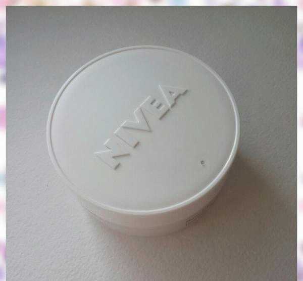 Увлажняющий крем-флюид Nivea Make-up Expert фото