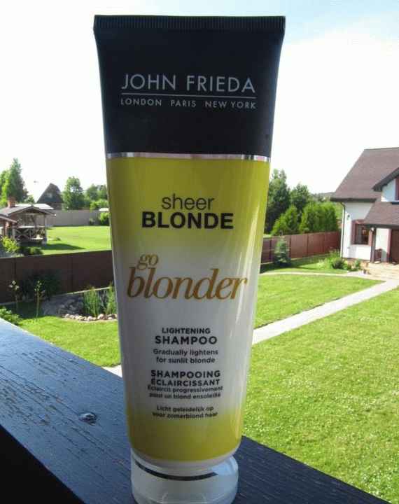 Шампунь осветляющий John Frieda Sheer Blonde для светлых волос фото