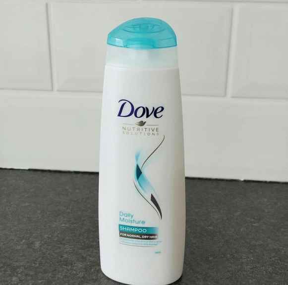 Шампунь Dove Hair Therapy Легкость и увлажнение фото