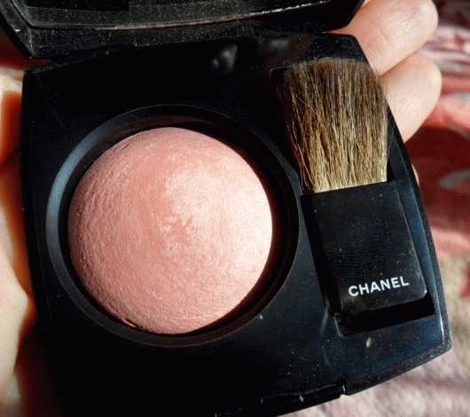 Румяна Chanel Joues Contraste №68 Rose Ecrin и Shiseido luminizing Satin Face Color WT 905 Дальний Свет фото
