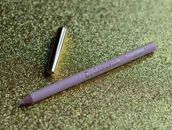 El Corazon Waterproof Eyeliner Pencil   