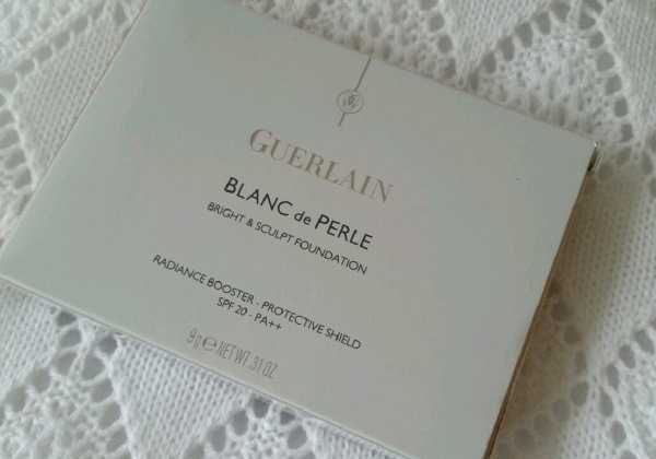 Guerlain Blanc de Perle Bright And Sculpt Foundation SPF 20 PA++  фото