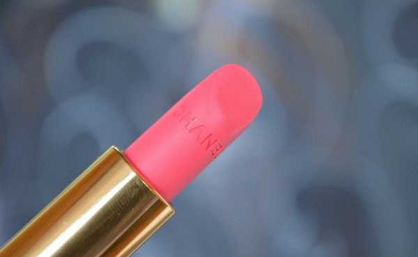 Chanel Rouge Allure Velvet Luminous Matte Lip Colour  фото
